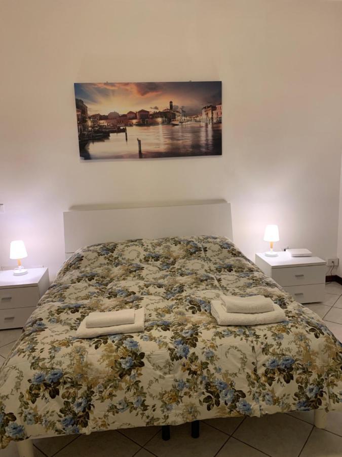 Little And Cozy Flat Near Venice Marghera Exterior foto