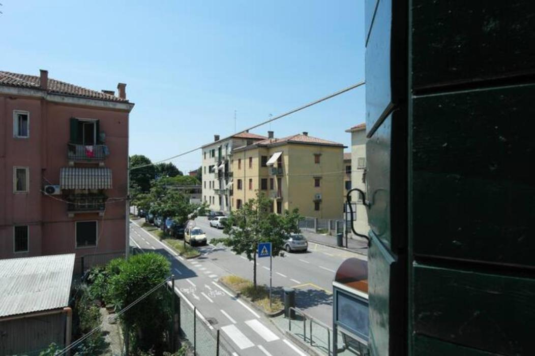 Little And Cozy Flat Near Venice Marghera Exterior foto
